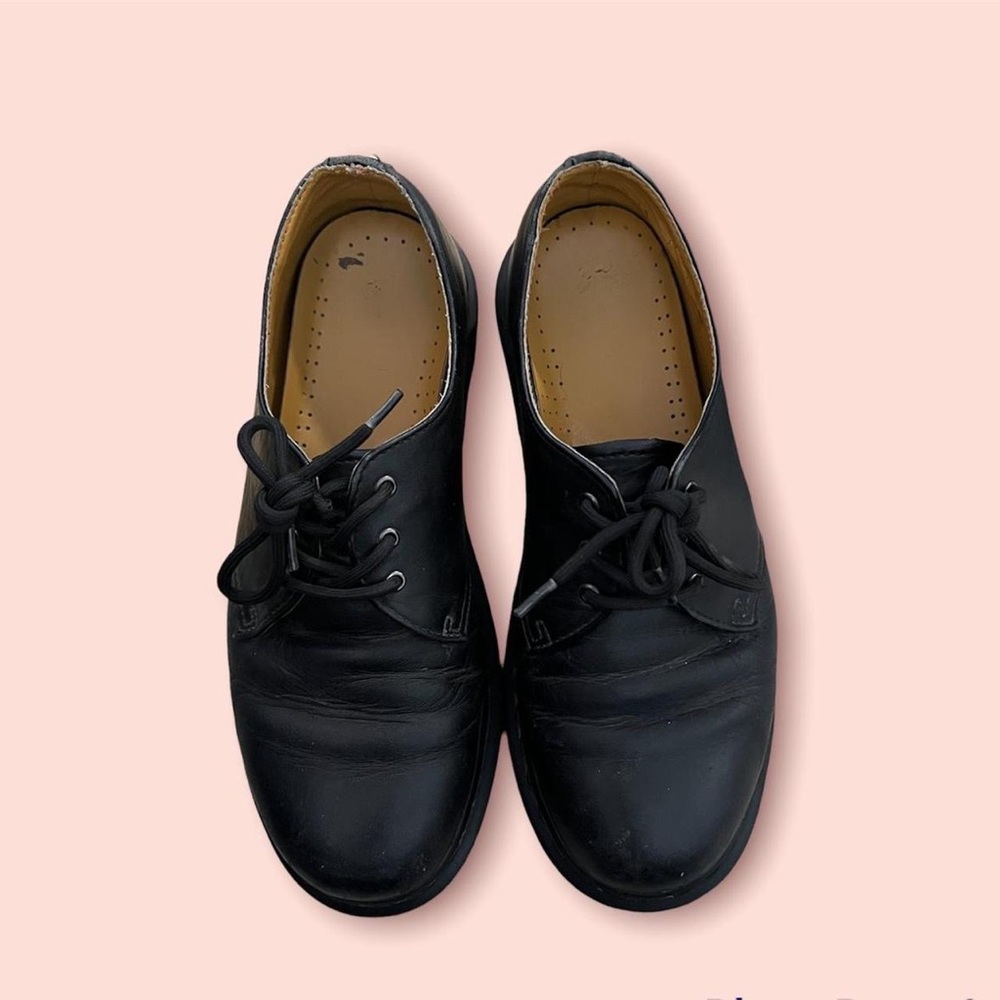 Vintage black doc marten shoes